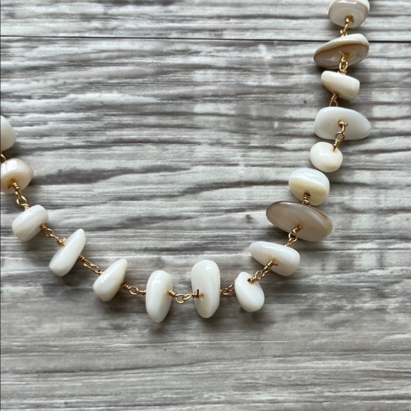 Anthropologie Elegant Cream Beaded Necklace new with tag - Picture 3 of 5